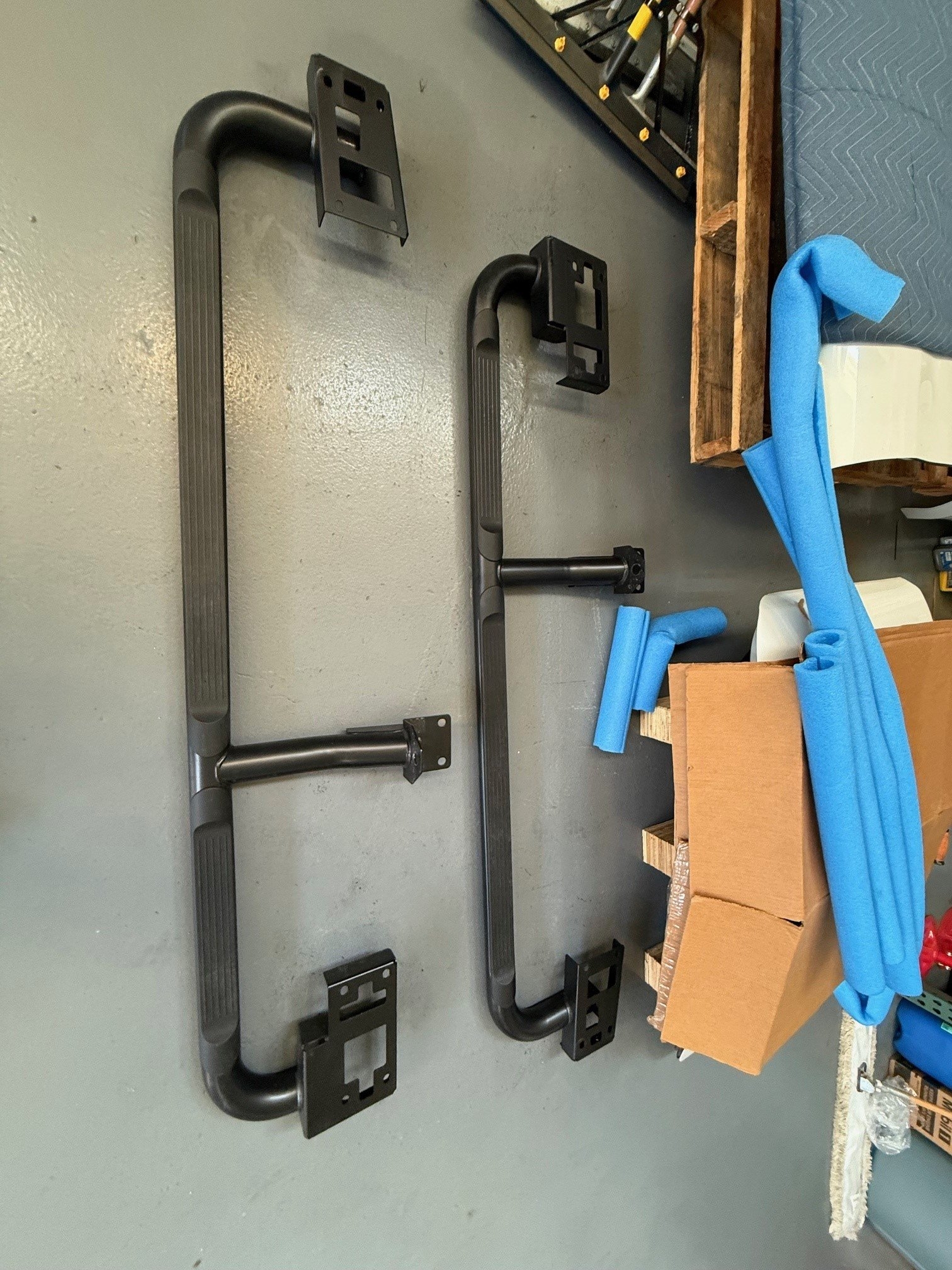 running boards ineos.jpg