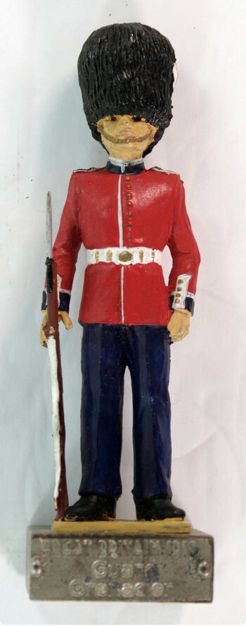 British Grenadier Guard 1910 - Photo 1.jpg