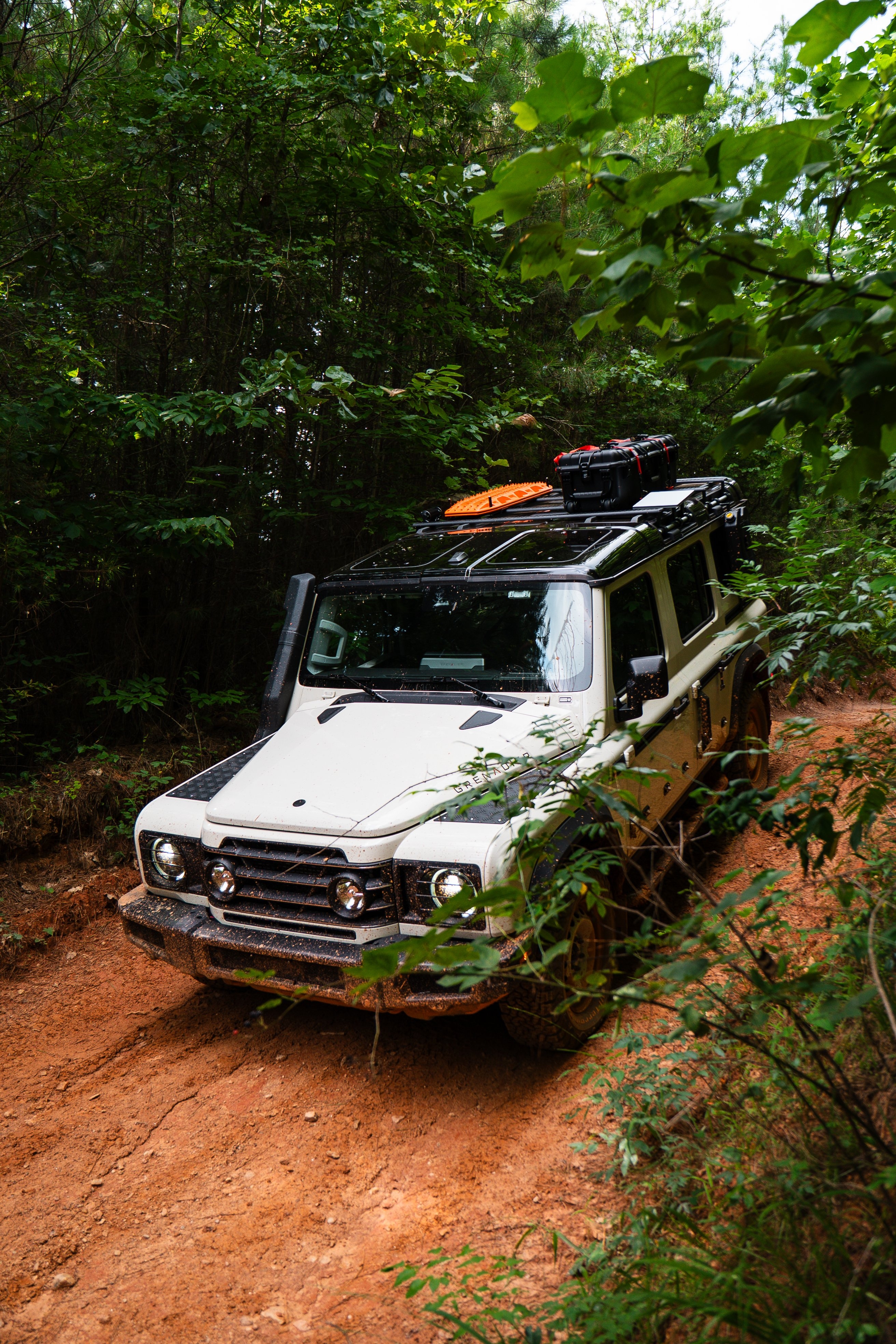 1 DVM_SocialMedia_RAW_08August_11RoofRailLoadedSetup_0015.jpg