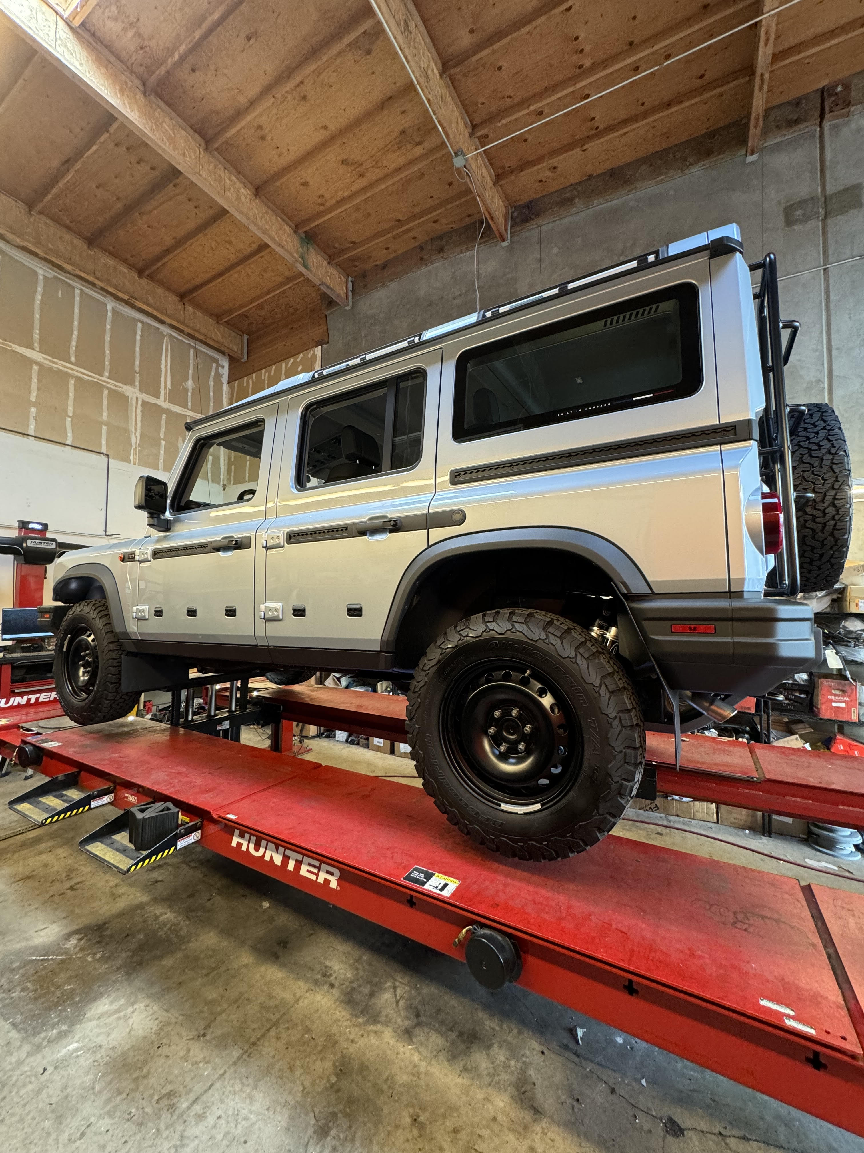 2.5 On Grenadier 2.jpg