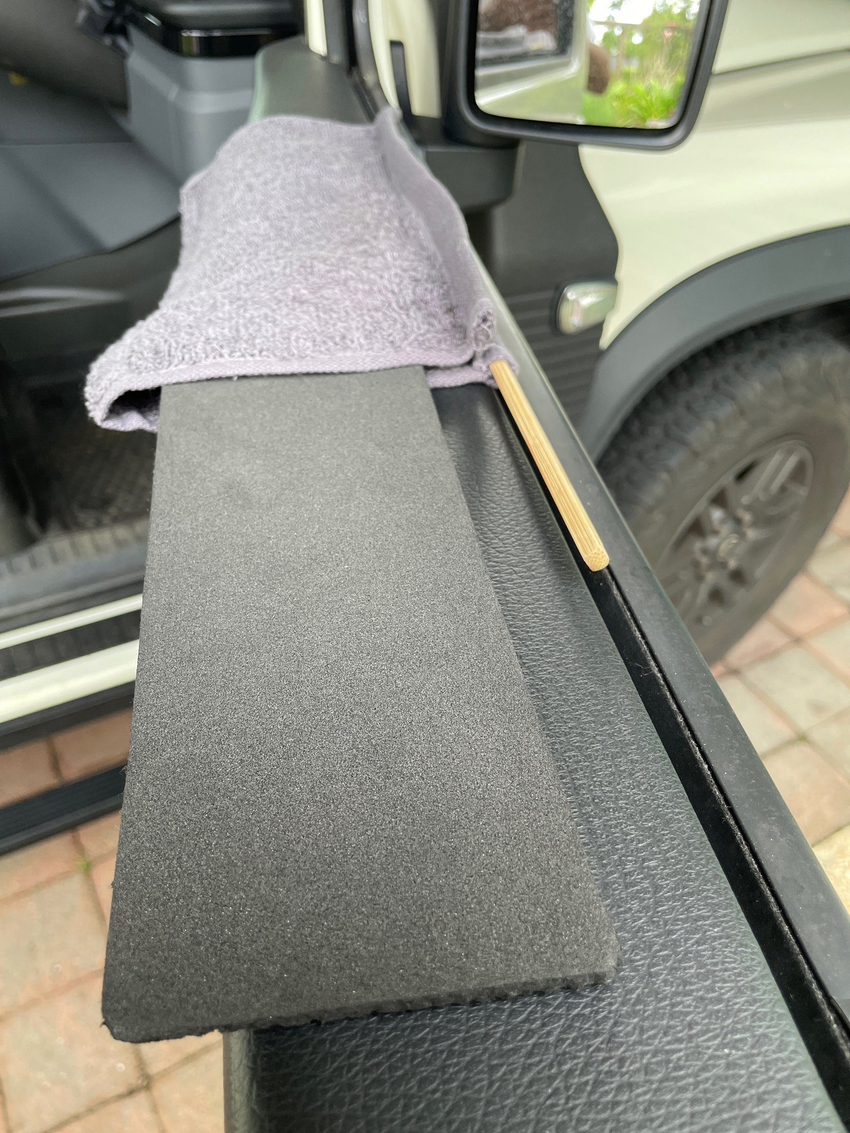 Face Foam chop.jpg