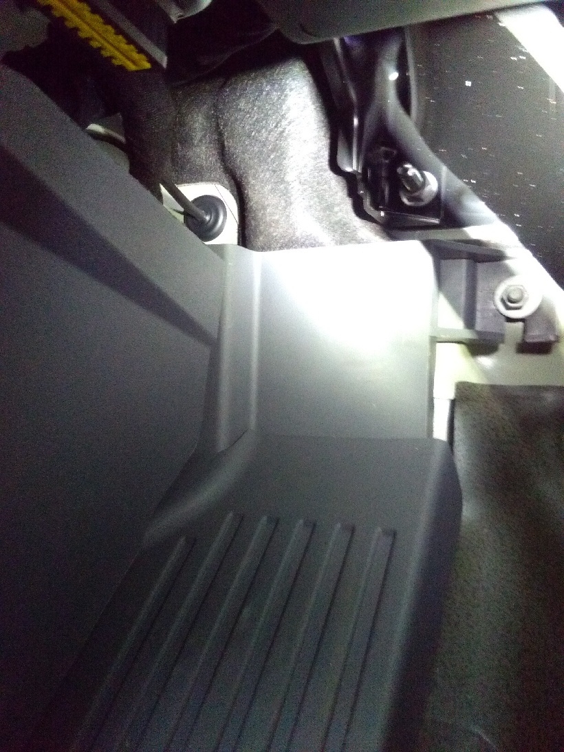 Interior Grommet.JPG