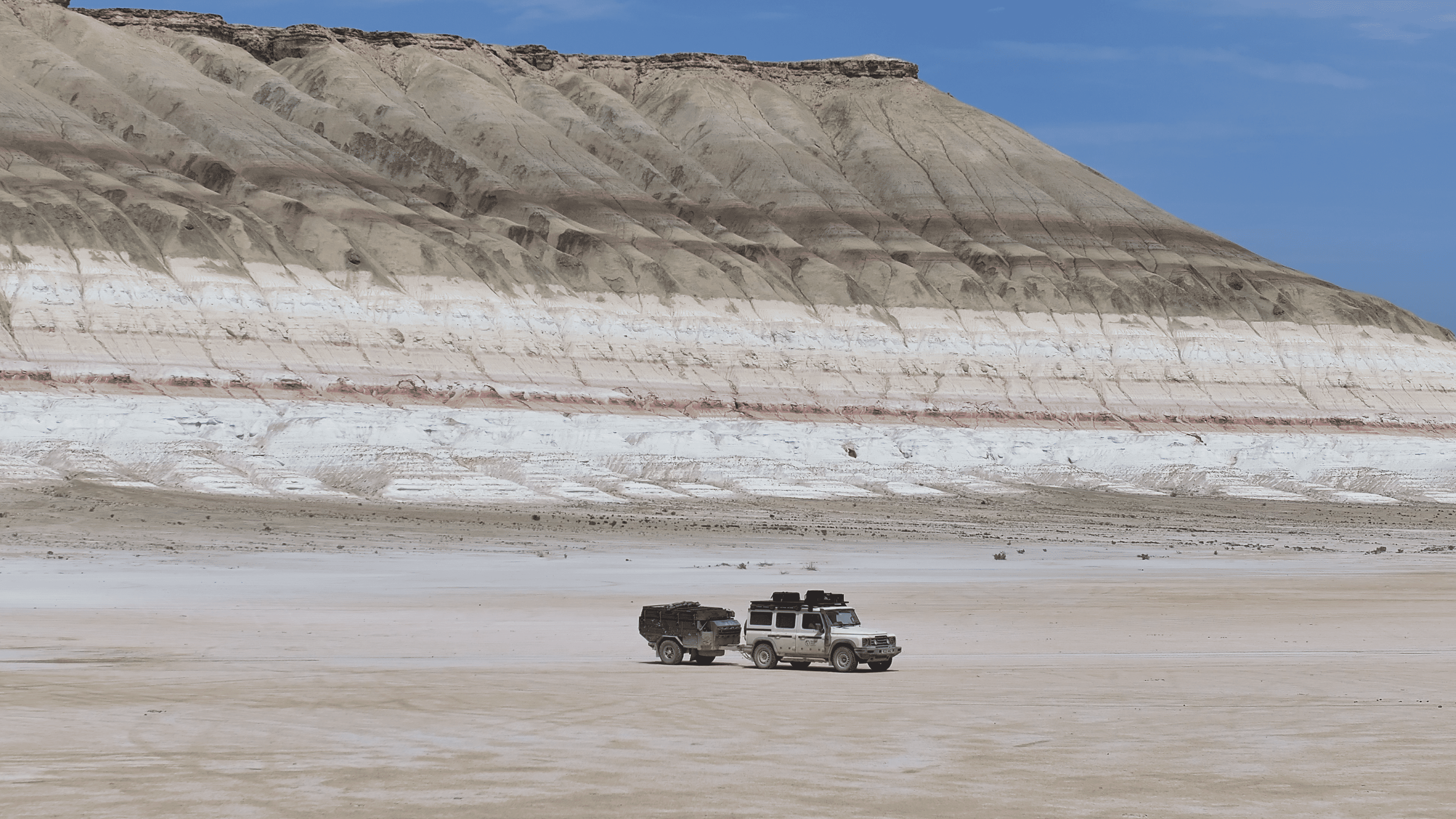 Project-Wild-Earth-Overland-Journey-Family-Matt-Prior-Leah-Prior-Family-Vanlife-National-Parks...png