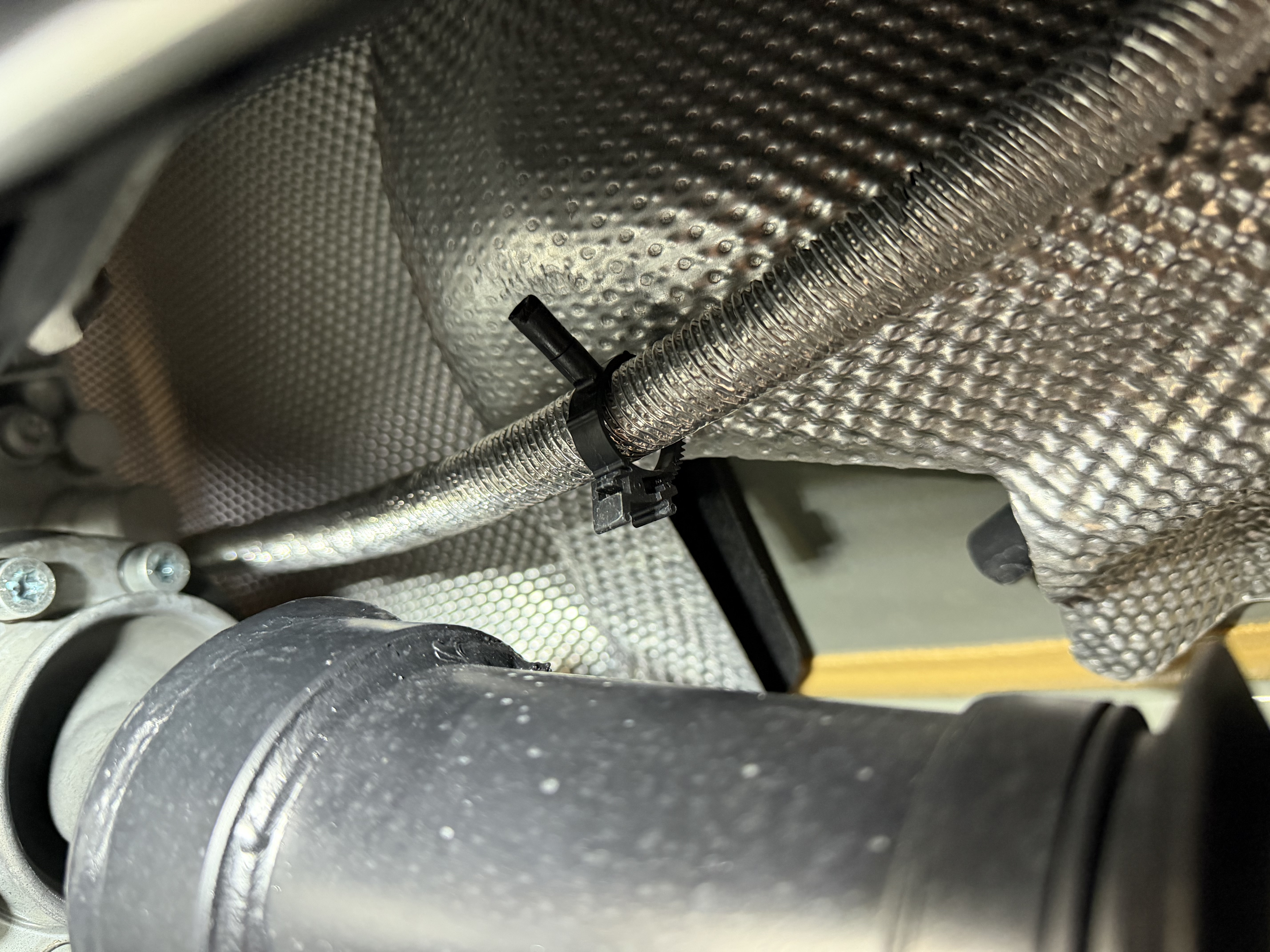 Transfer Case - Low Cable - detached clip 2.jpeg