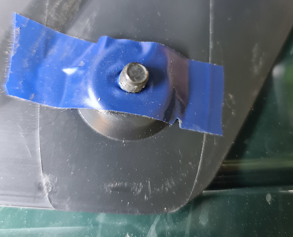 winch cover screw 4.jpg