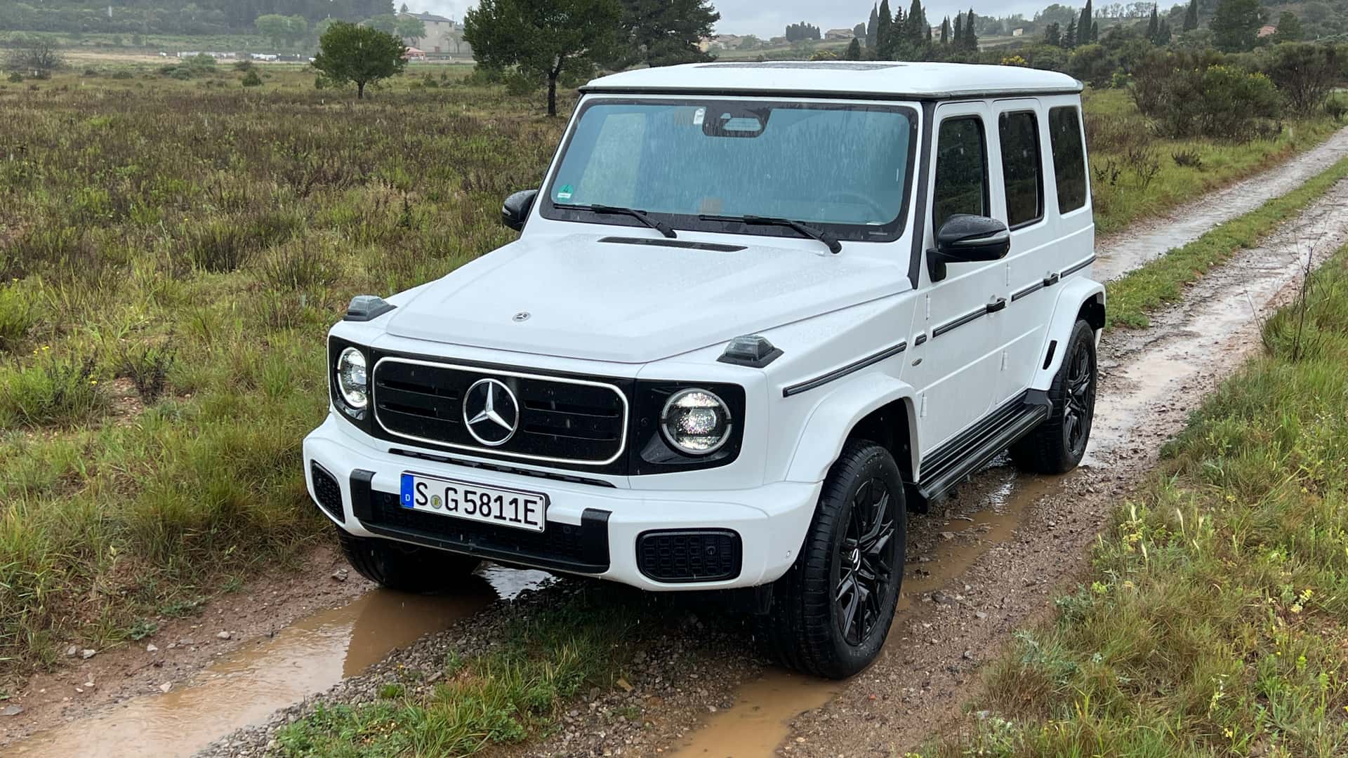 www.motor1.com