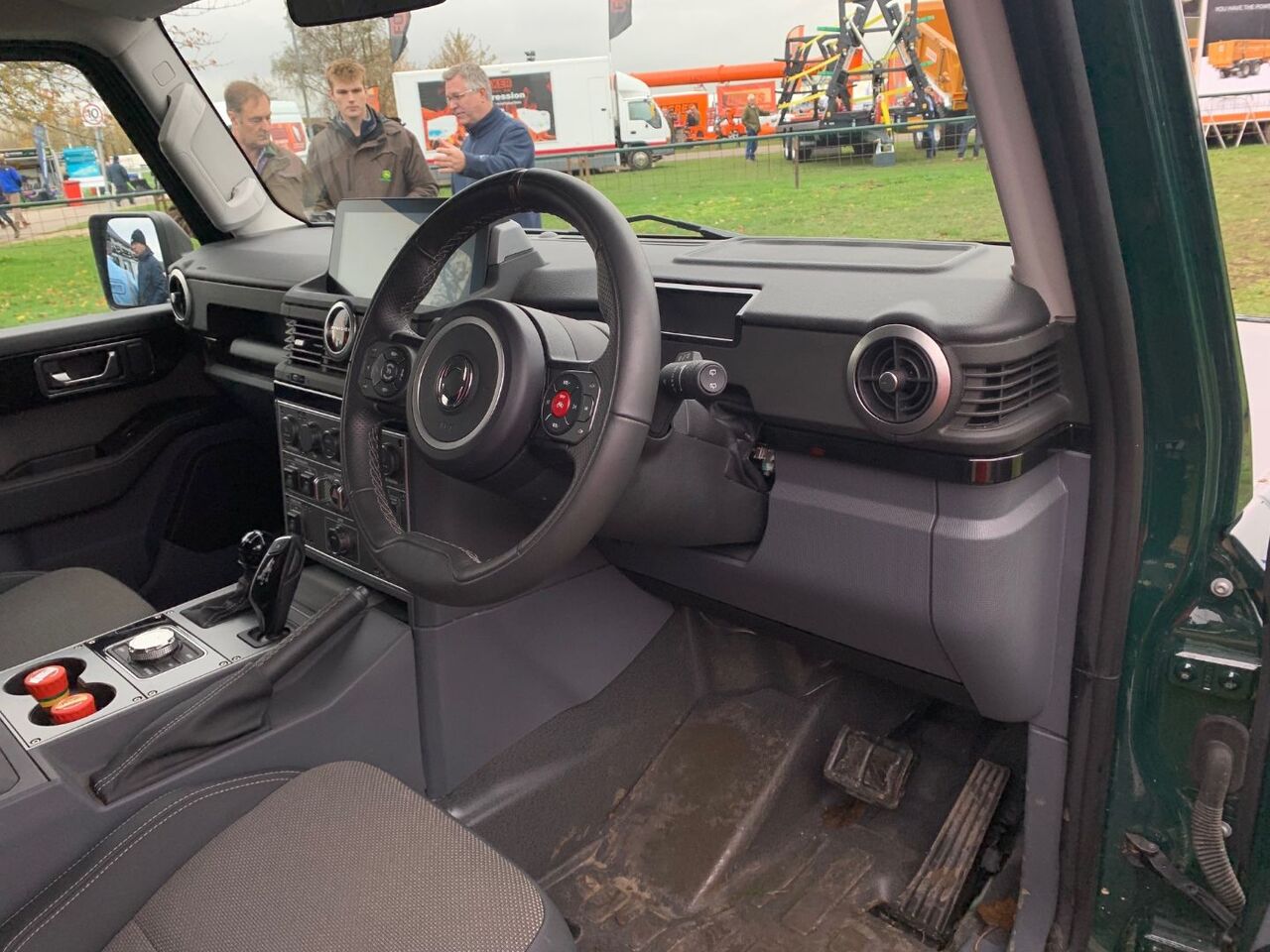 484968240_GrenMMS9.thumb.jpg.b4db343f85e7bf64ec65f2e4c73a4e5d.jpg 484968240_GrenMMS9.thumb.jpg.b4db343f85e7bf64ec65f2e4c73a4e5d.jpg